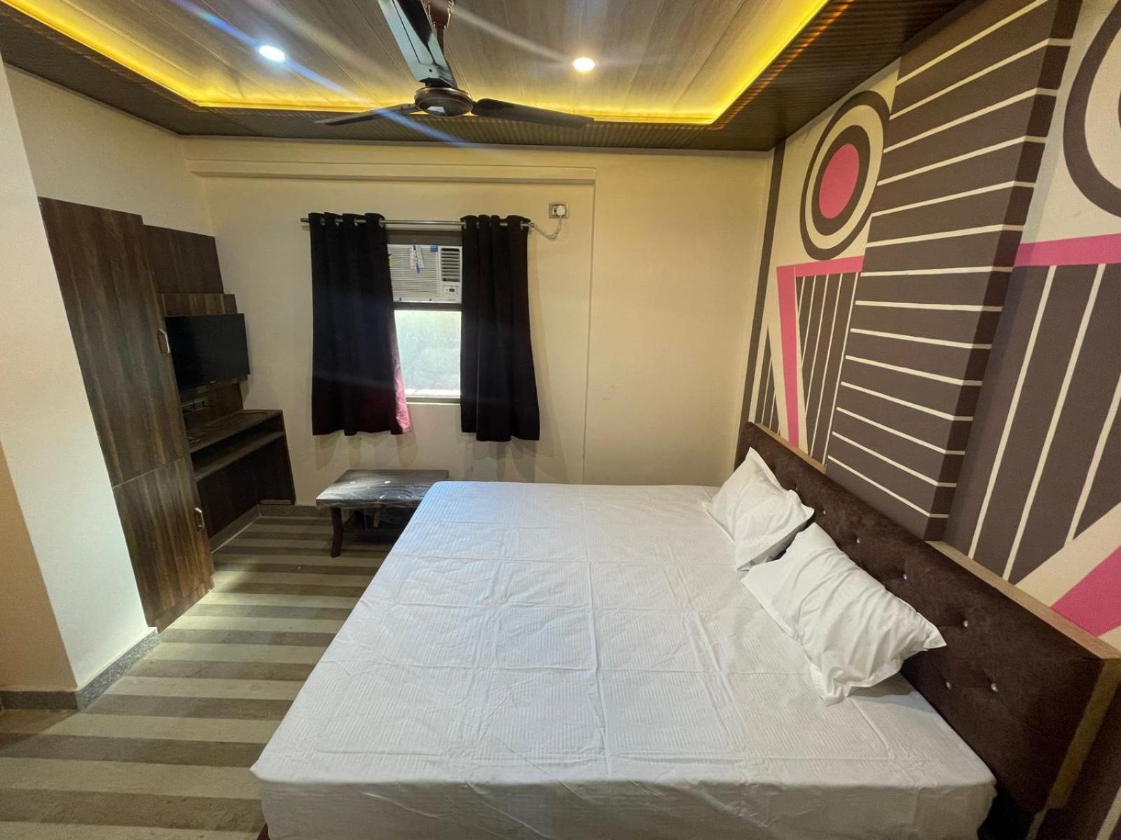 Himalaya Inn Guest House Váránaszi Kültér fotó